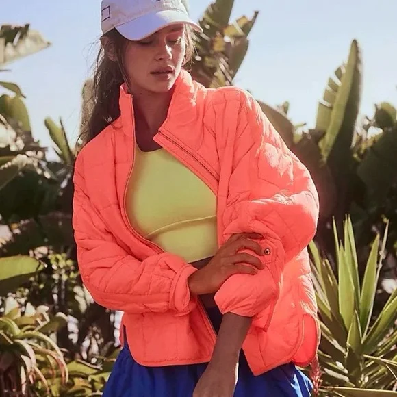 NWT Free People x FP Movement Pippa Packable Puffer Jacket in Neon Coral - Picture 2 of 16